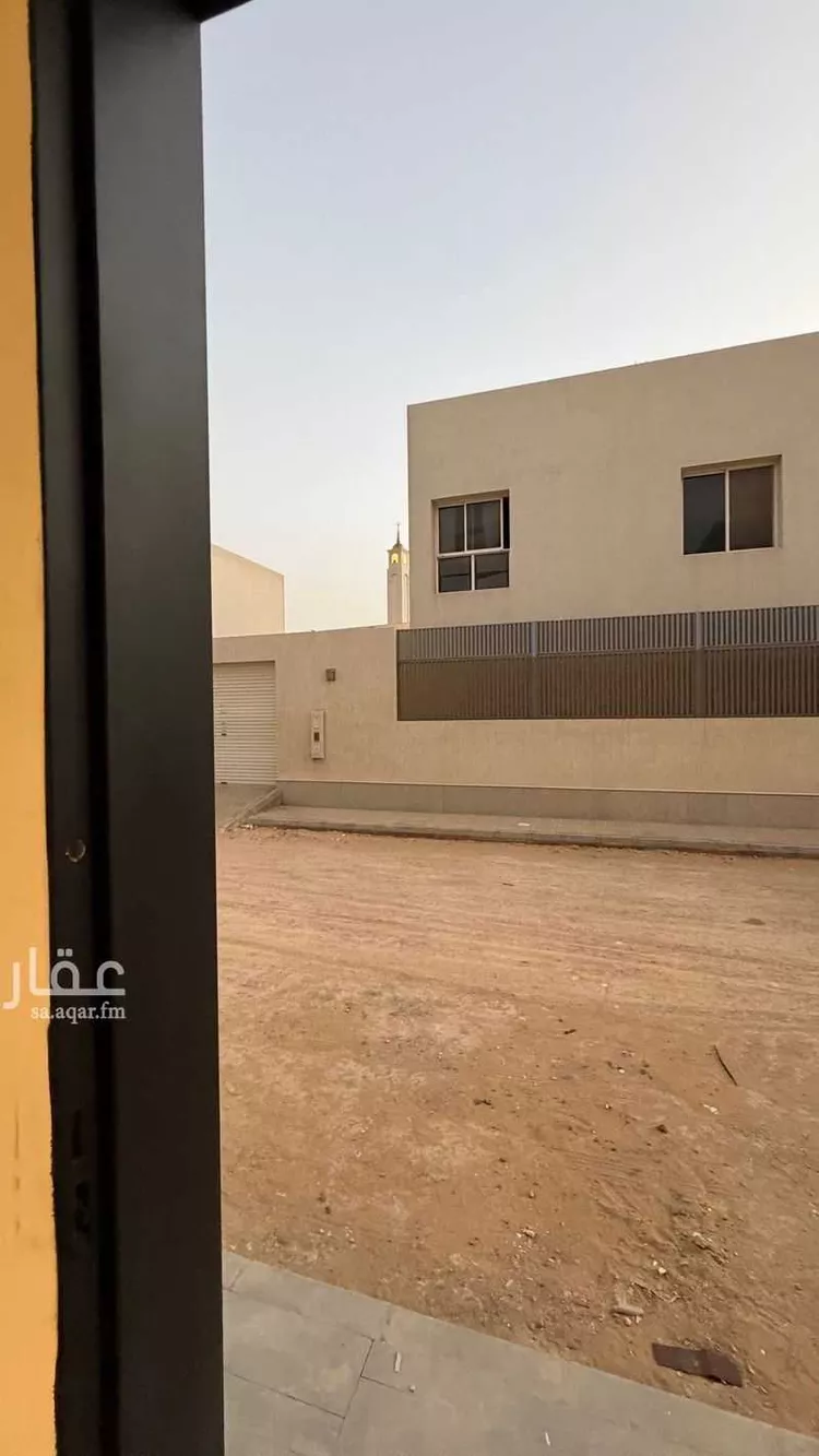 فيلا للبيع في شارع أبي زرعة الهمذاني, حي المهدية, مدينة الرياض, منطقة الرياض 6