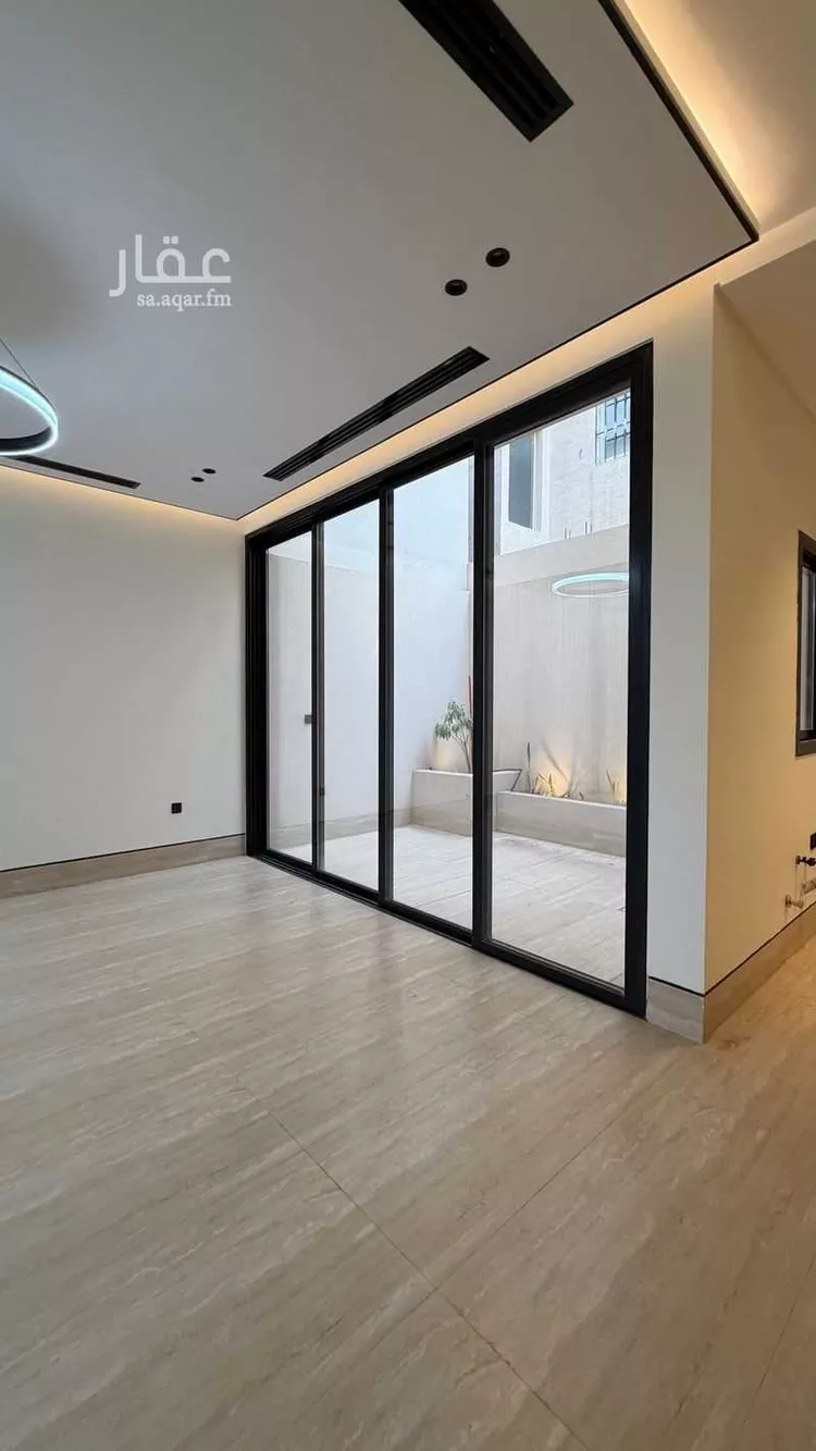 Villa for Sale in Riyadh Al Mahdiyah 12