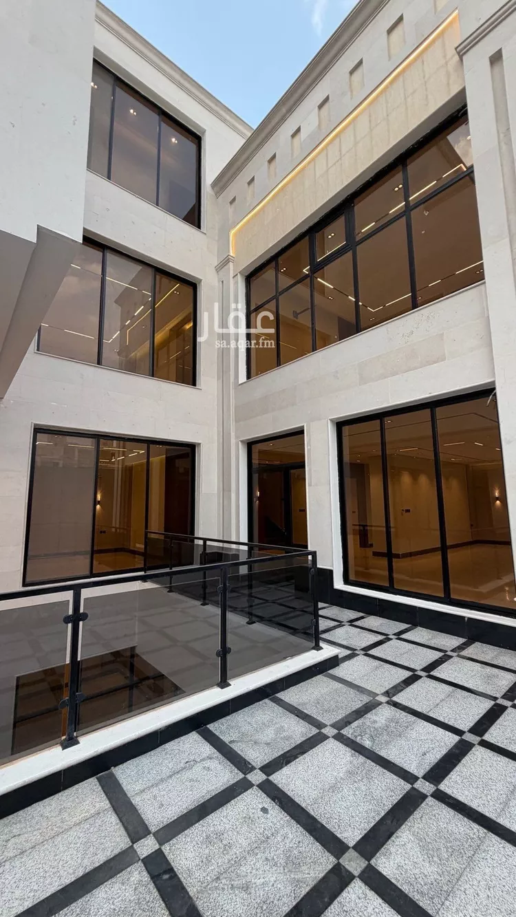 فيلا للبيع في شارع الكمال بن طلحة, حي المهدية, مدينة الرياض, منطقة الرياض صورة 4