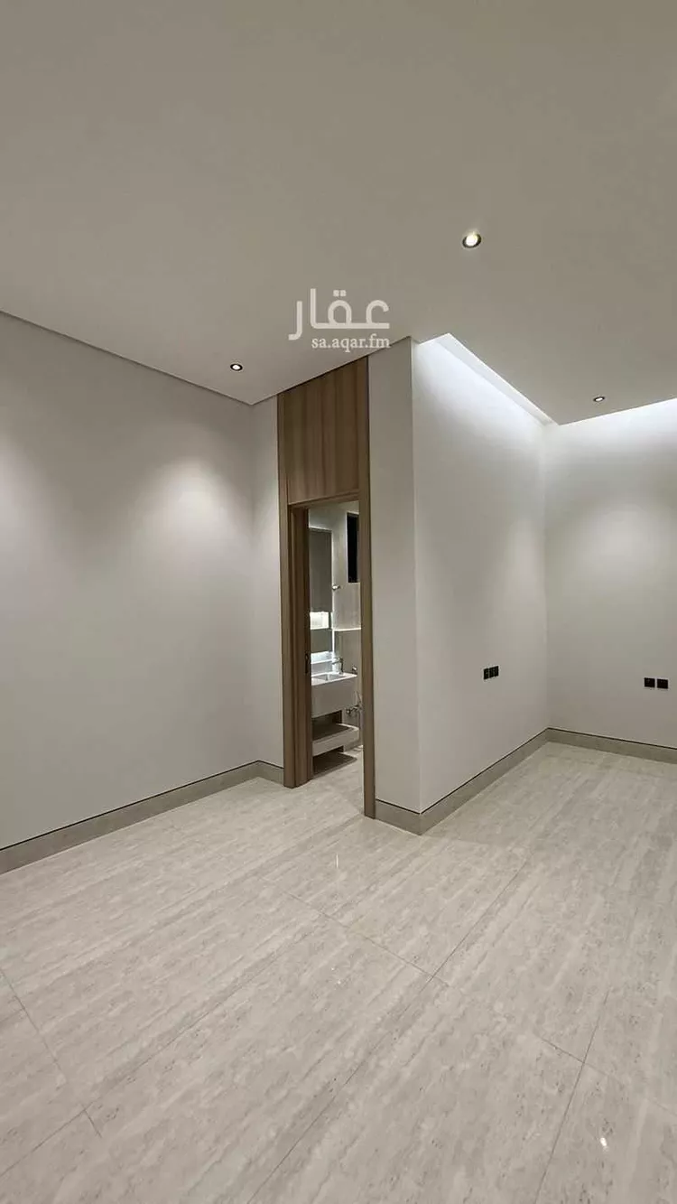 Villa for Sale in Riyadh Al Mahdiyah 17
