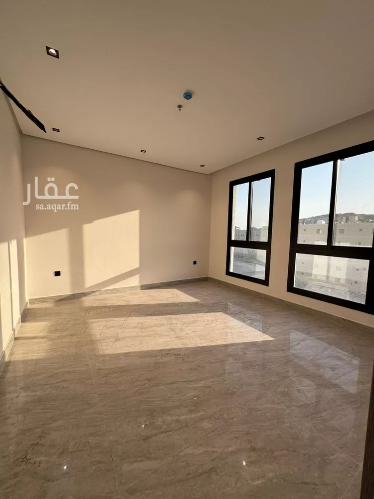 شقة للإيجار في شارع المراح, حي الحمراء, مدينة الخبر, المنطقة الشرقية