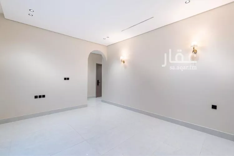 شقة للبيع في شارع البساتين, حي الشعلة, مدينة الدمام, المنطقة الشرقية صورة 2