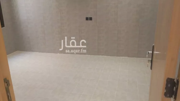 Floor for Sale in Riyadh Badr صورة 3
