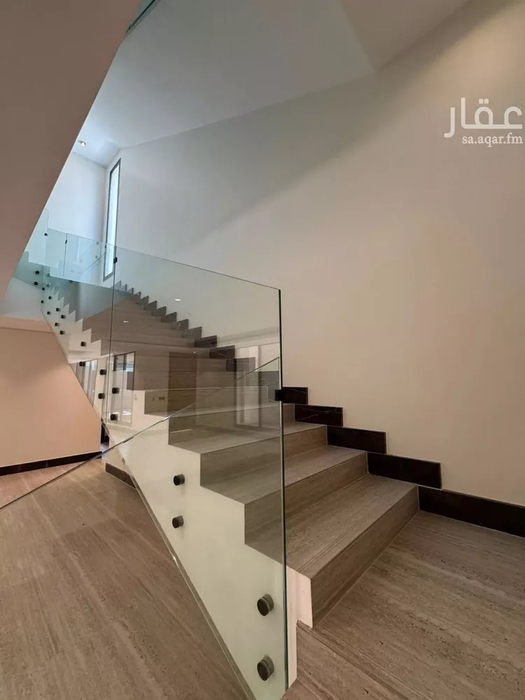 فيلا للبيع في شارع 10ا, حي البحر, مدينة الخبر, المنطقة الشرقية صورة 2