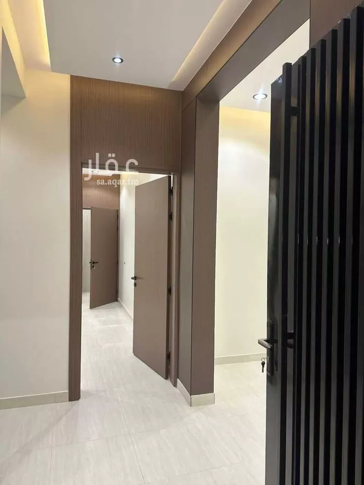 فيلا للبيع في شارع احمد البجلي, حي شمال التضامن, مدينة خميس مشيط, منطقة عسير صورة 3