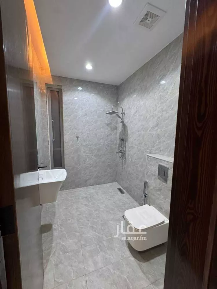 شقة للبيع في شارع طريق الملك عبدالله بن عبدالعزيز, مدينة أبو عريش - أبو عريش, منطقة جازان صورة 2