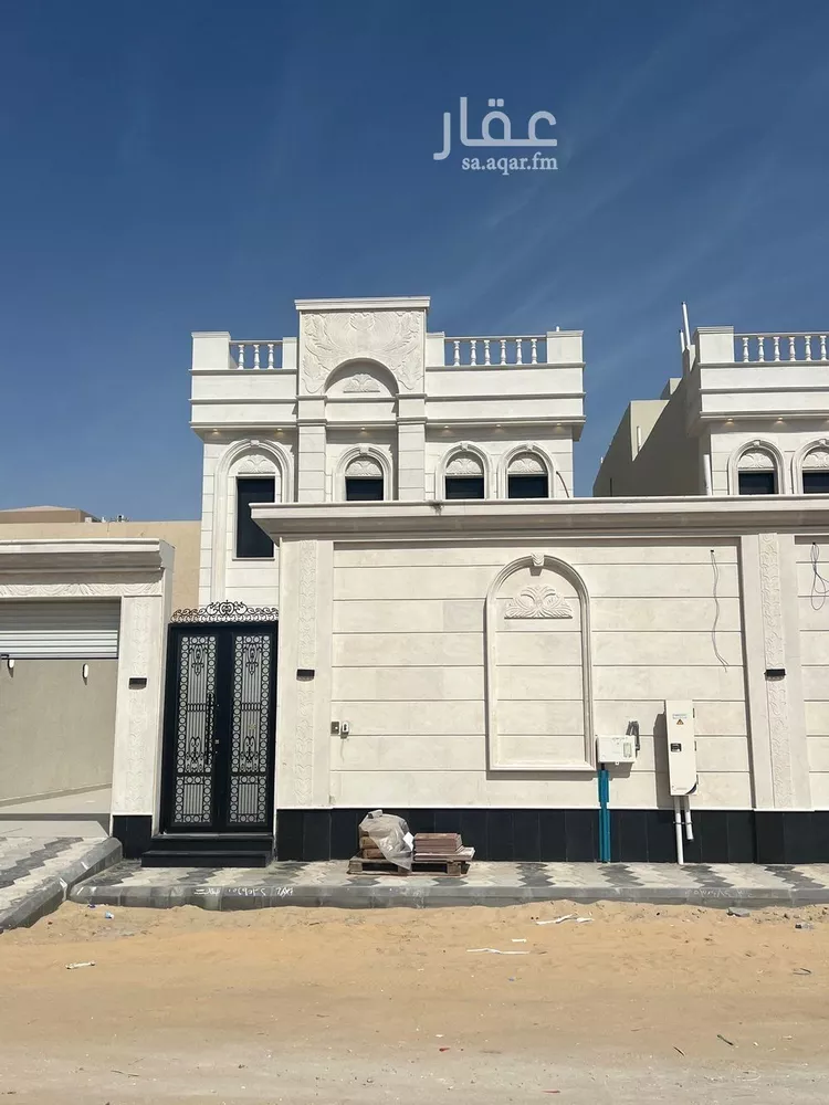 فيلا للبيع في شارع النوادر, حي الأمواج, مدينة الخبر, المنطقة الشرقية