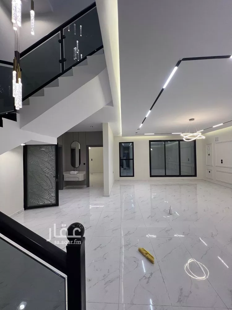 فيلا للبيع في شارع زيد بن خارجه, حي الشراع, مدينة الخبر, المنطقة الشرقية 7
