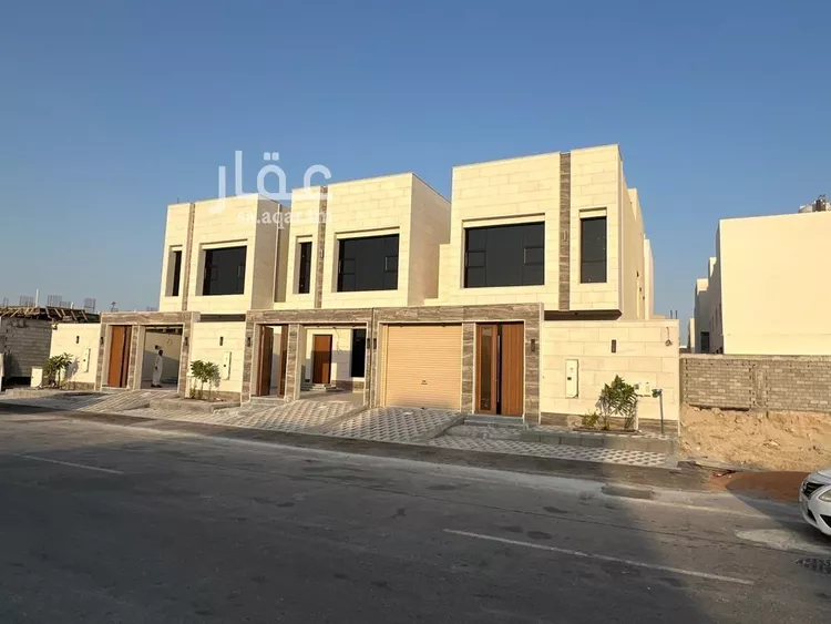 فيلا للبيع في شارع عبدالرحمن ابن كعب الانصاري, حي اللؤلؤ, مدينة الخبر, المنطقة الشرقية