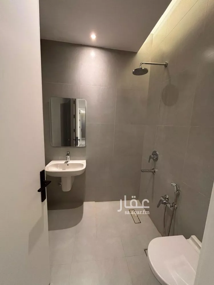 شقة للإيجار في شارع علقمة بن وائل, حي النرجس, مدينة الرياض, منطقة الرياض 11
