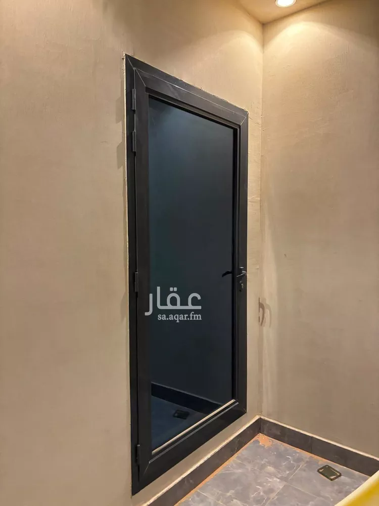 فيلا للإيجار في شارع أحمد بن محمد بن دلة
, حي القيروان, مدينة الرياض, منطقة الرياض 18