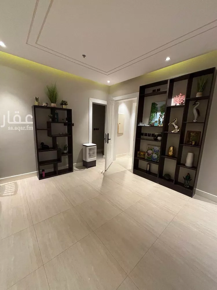 شقة للإيجار في شارع الامير مقرن بن عبدالعزيز, حي مغرزات, مدينة الرياض, منطقة الرياض صورة 3