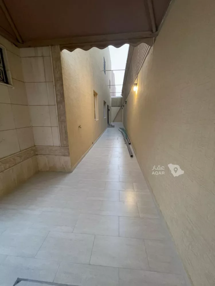 Villa for Sale in Riyadh Ishbiliyah