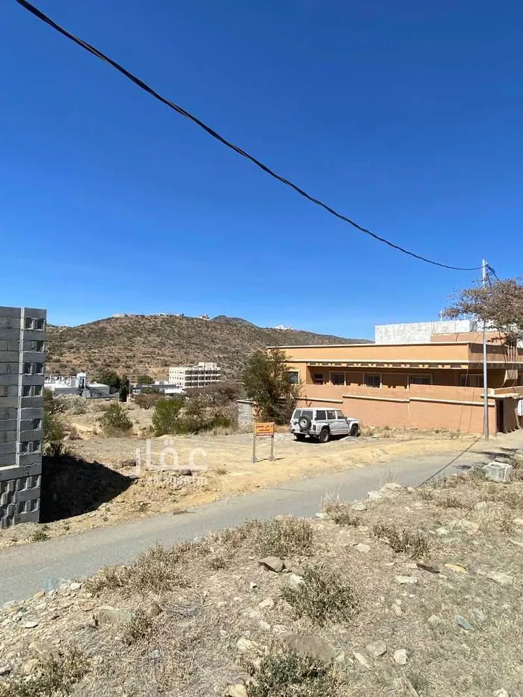 أرض للبيع في شارع مروان بن الحارث ، حي السلامة ، بللسمر ، منطقة عسير