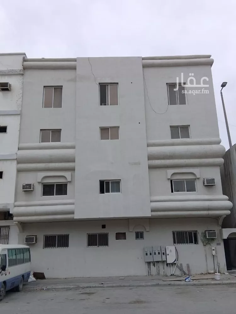 Building for Sale in Dammam Al Badiyah