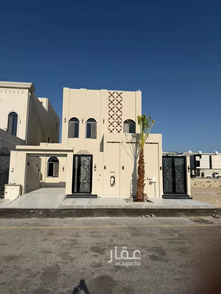 فيلا للبيع في شارع عبدالرحمن ابن كعب الانصاري, حي اللؤلؤ, مدينة الخبر, المنطقة الشرقية صورة 2