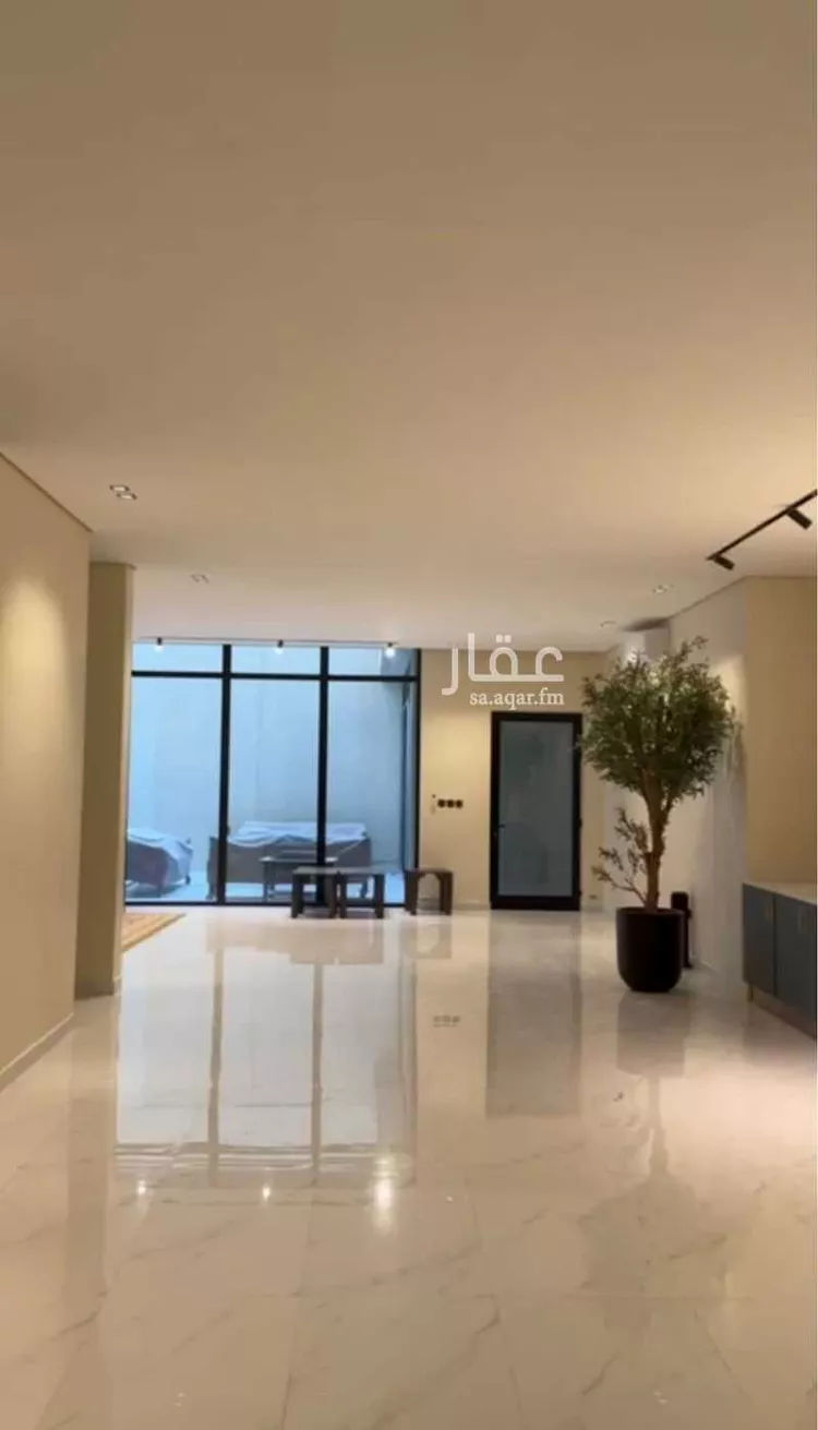 فيلا للبيع في شارع إبراهيم فطاني, حي القيروان, مدينة الرياض, منطقة الرياض صورة 3