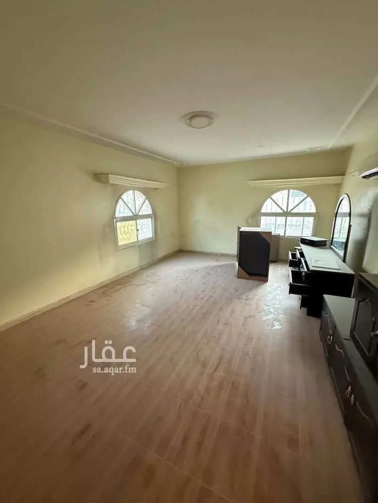 فيلا للبيع في شارع القيصومة, حي الإزدهار, مدينة الرياض, منطقة الرياض 10