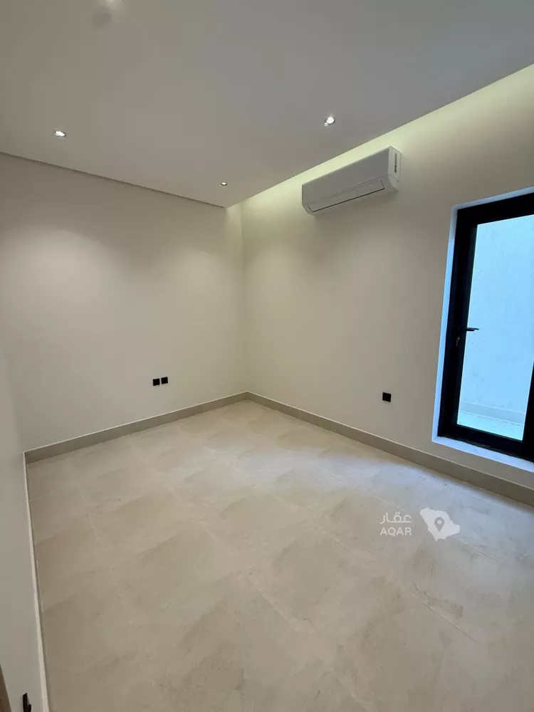 Floor for Rent in Riyadh Al Yasmin 15