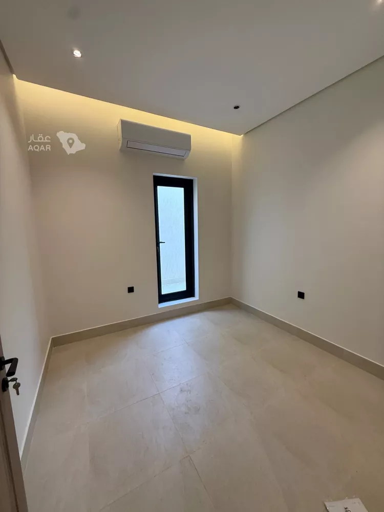 Floor for Rent in Riyadh Al Yasmin 13