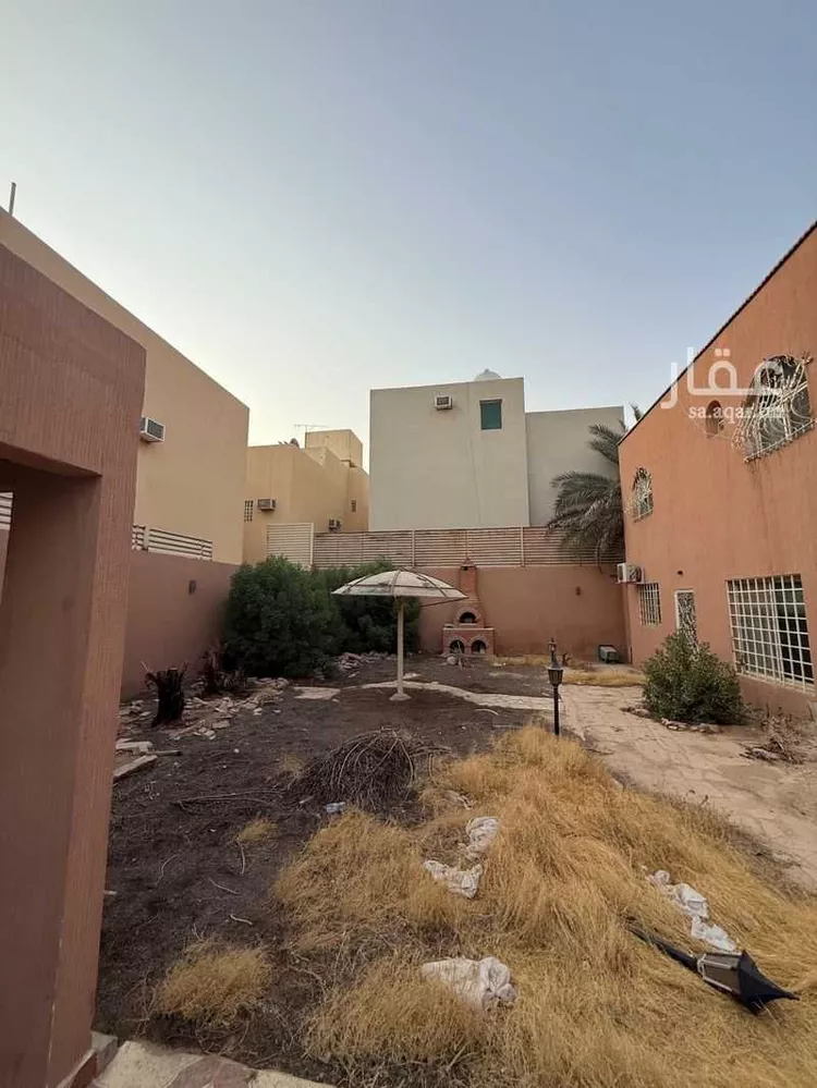 فيلا للبيع في شارع القيصومة, حي الإزدهار, مدينة الرياض, منطقة الرياض 11