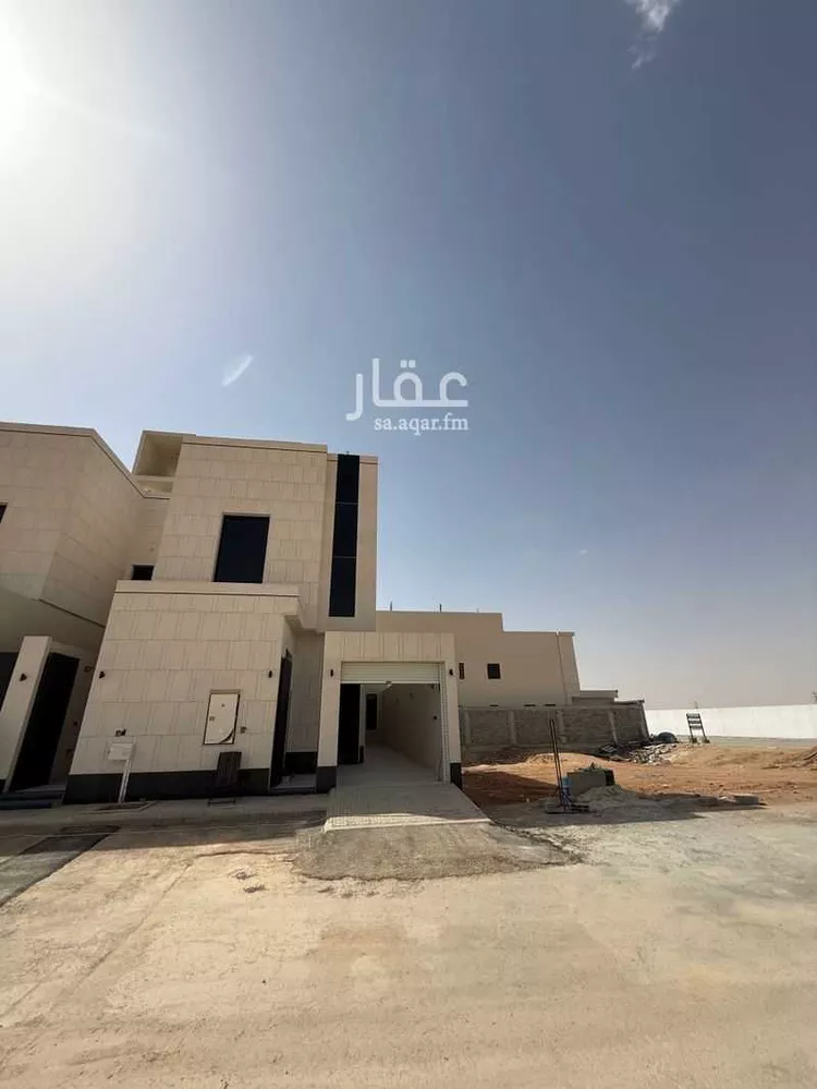 فيلا للبيع في شارع ابن سفير, حي الرمال, مدينة الرياض, منطقة الرياض