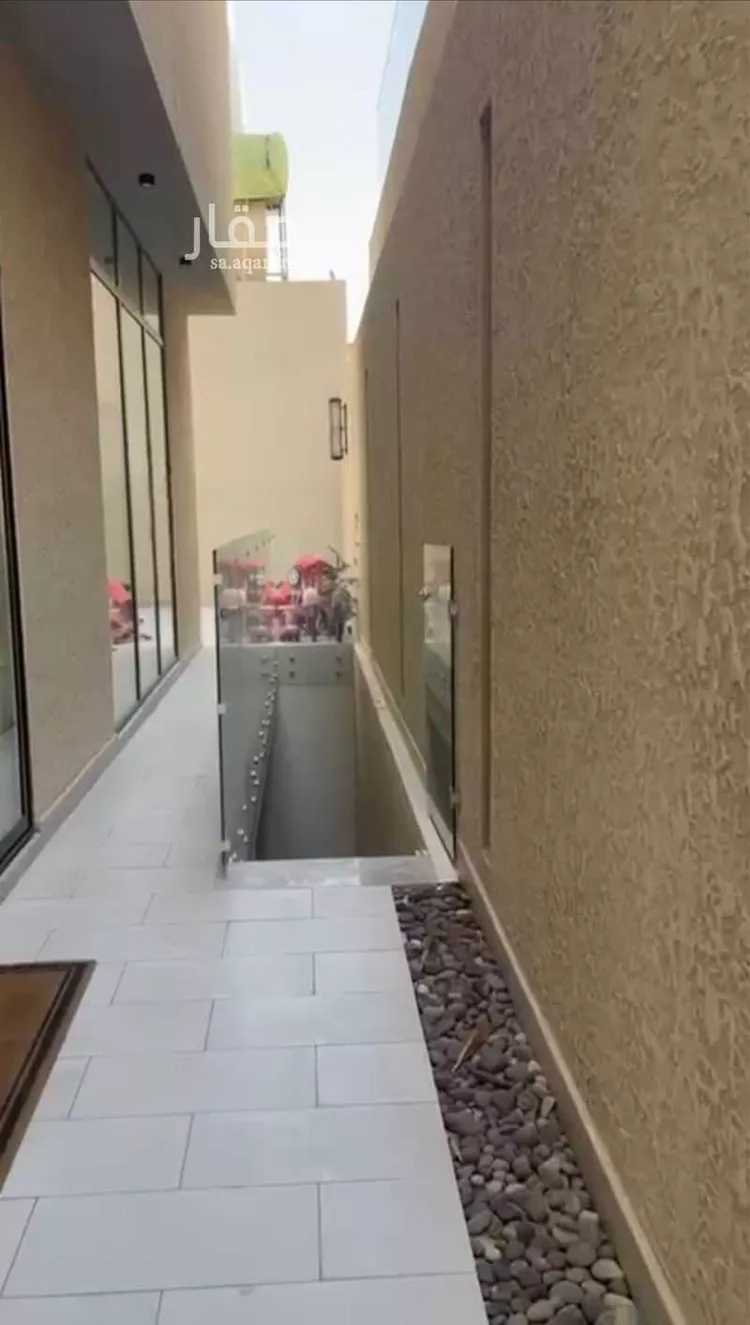 فيلا للبيع في شارع إبراهيم فطاني, حي القيروان, مدينة الرياض, منطقة الرياض صورة 2