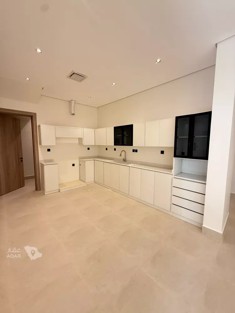 Floor for Rent in Riyadh Al Yasmin 6