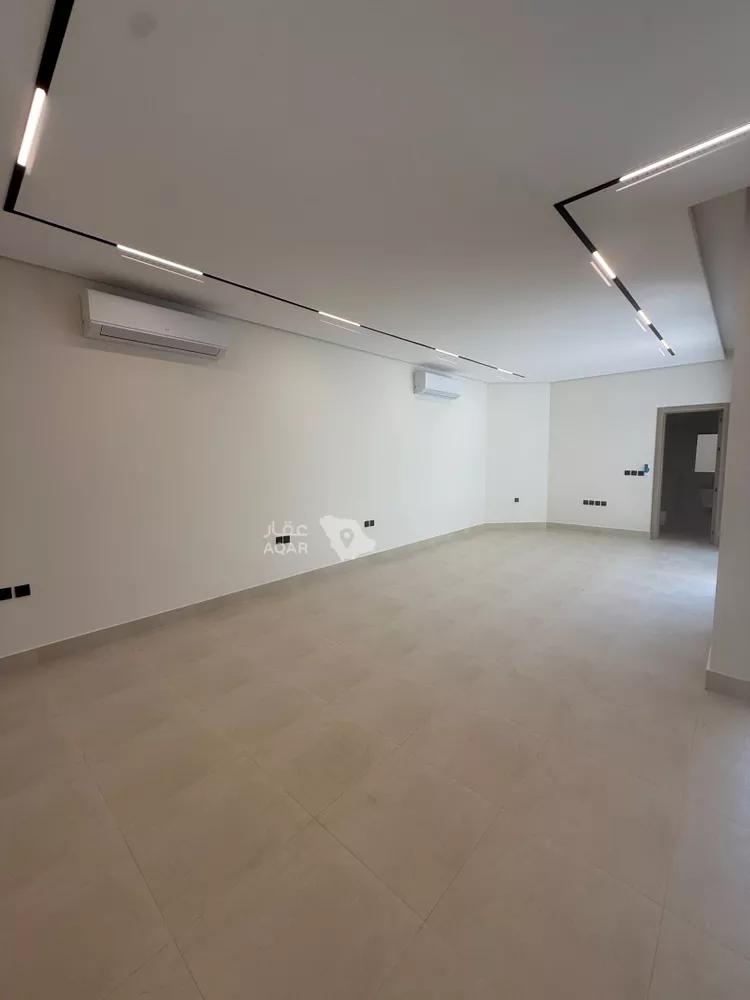 Floor for Rent in Riyadh Al Yasmin 5