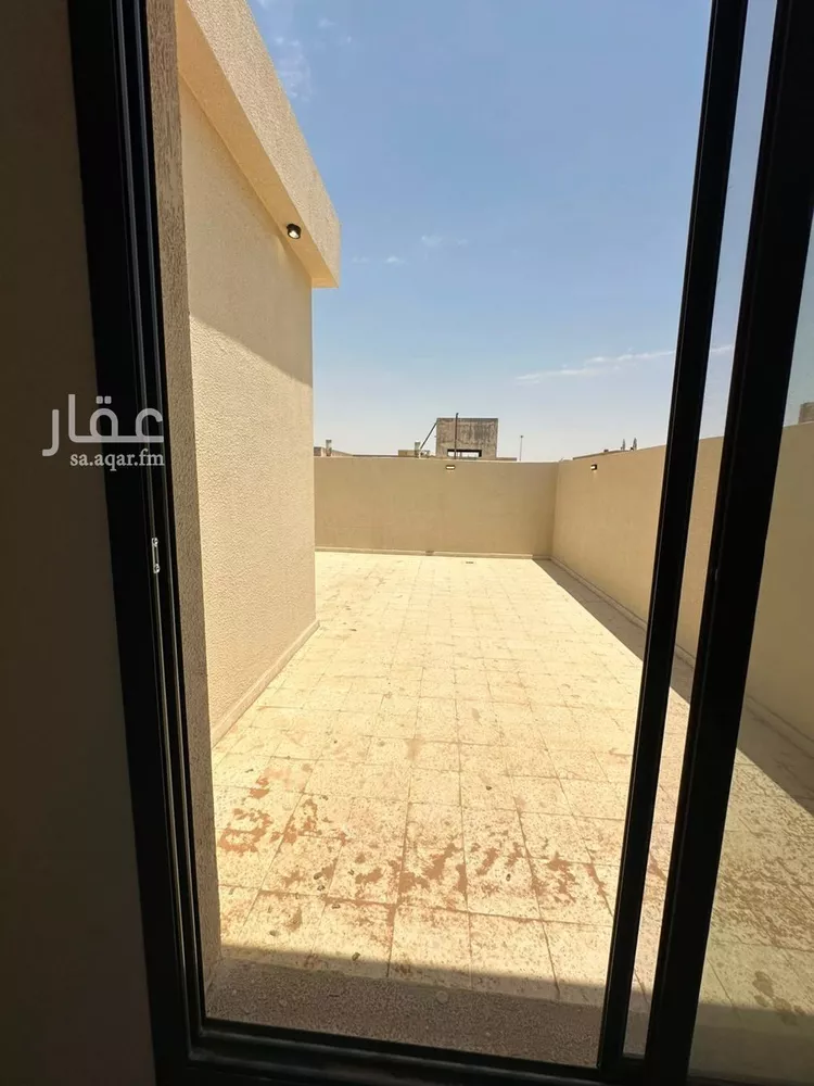 Floor for Sale in Riyadh Shubra صورة 3