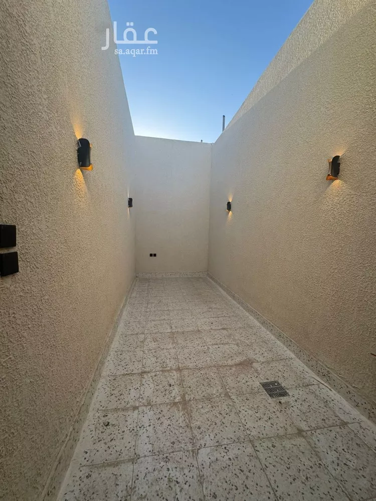 Villa for Sale in Riyadh Al Arid