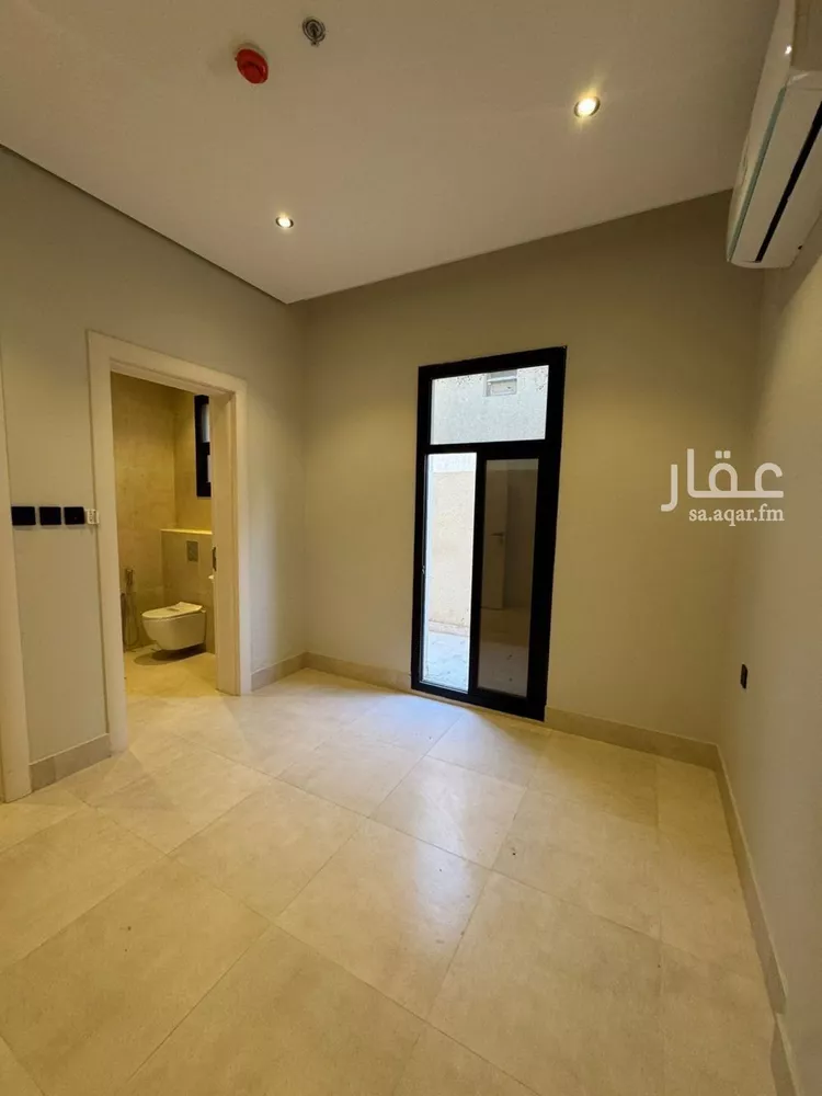 شقة للبيع في شارع رخي العنبري, حي العارض, مدينة الرياض, منطقة الرياض