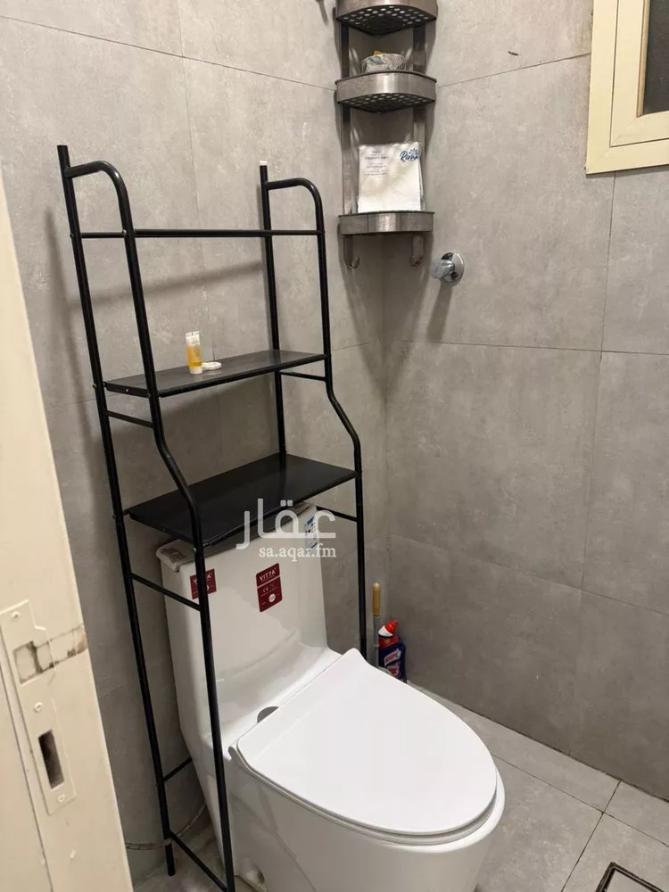 شقة للإيجار في شارع الأمير عبدالله بن سعود بن عبدالله صنيت, حي الصحافة, مدينة الرياض, منطقة الرياض