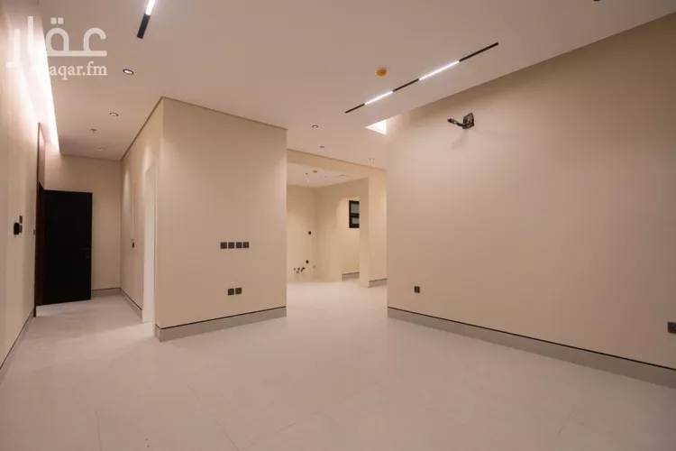 شقة للبيع في شارع هشام بن عبدالملك بن مروان, حي الملك فهد, مدينة الرياض, منطقة الرياض صورة 4