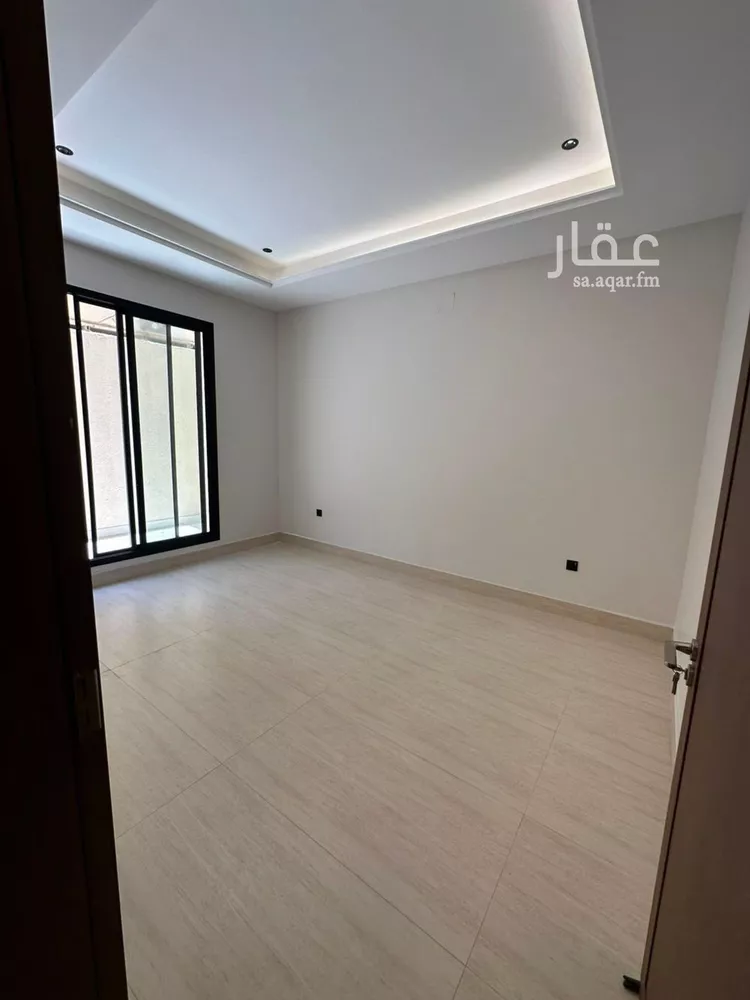 Floor for Sale in Riyadh Shubra