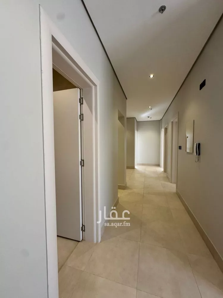 شقة للبيع في شارع رخي العنبري, حي العارض, مدينة الرياض, منطقة الرياض صورة 4