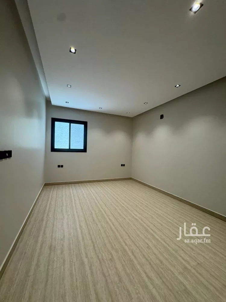 دور للبيع في شارع محمد بن بشر, حي العارض, مدينة الرياض, منطقة الرياض