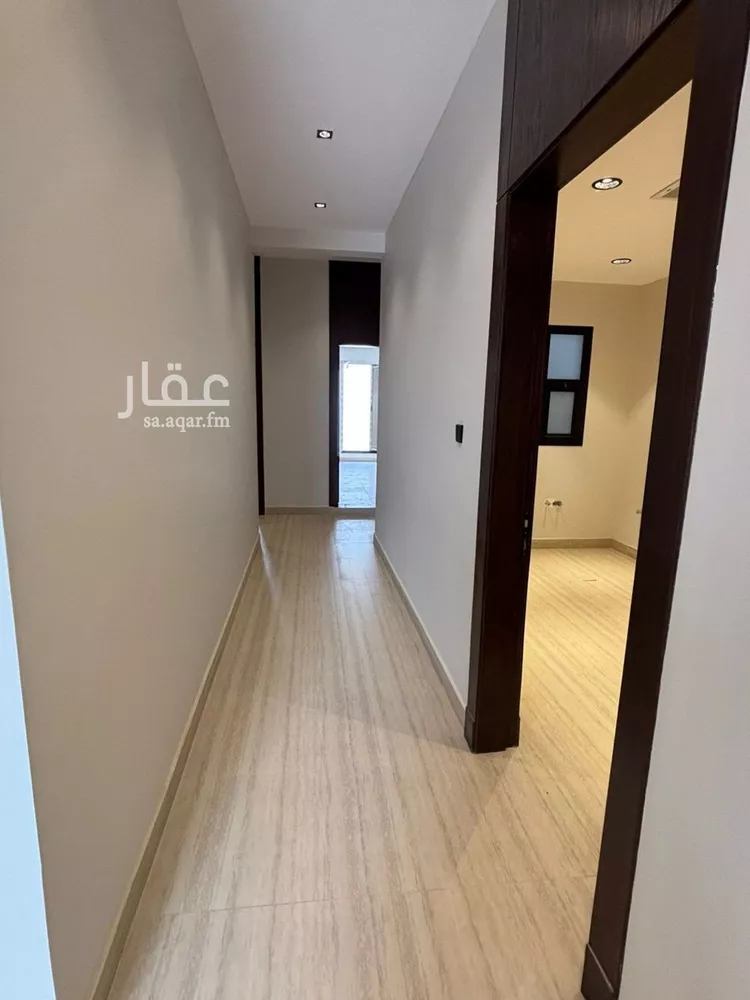 دور للبيع في شارع محمد بن بشر, حي العارض, مدينة الرياض, منطقة الرياض
