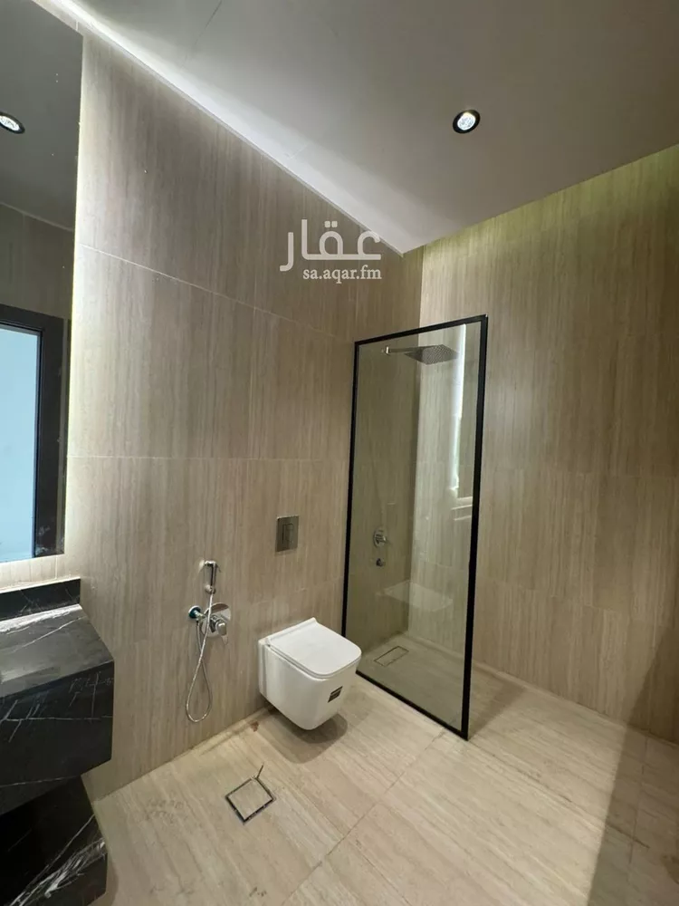 فيلا للبيع في شارع خلف بن هدهد, حي العارض, مدينة الرياض, منطقة الرياض صورة 5