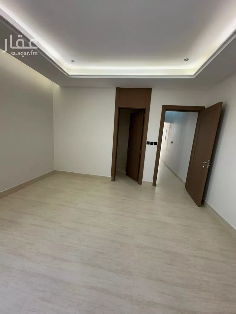 Floor for Sale in Riyadh Shubra
