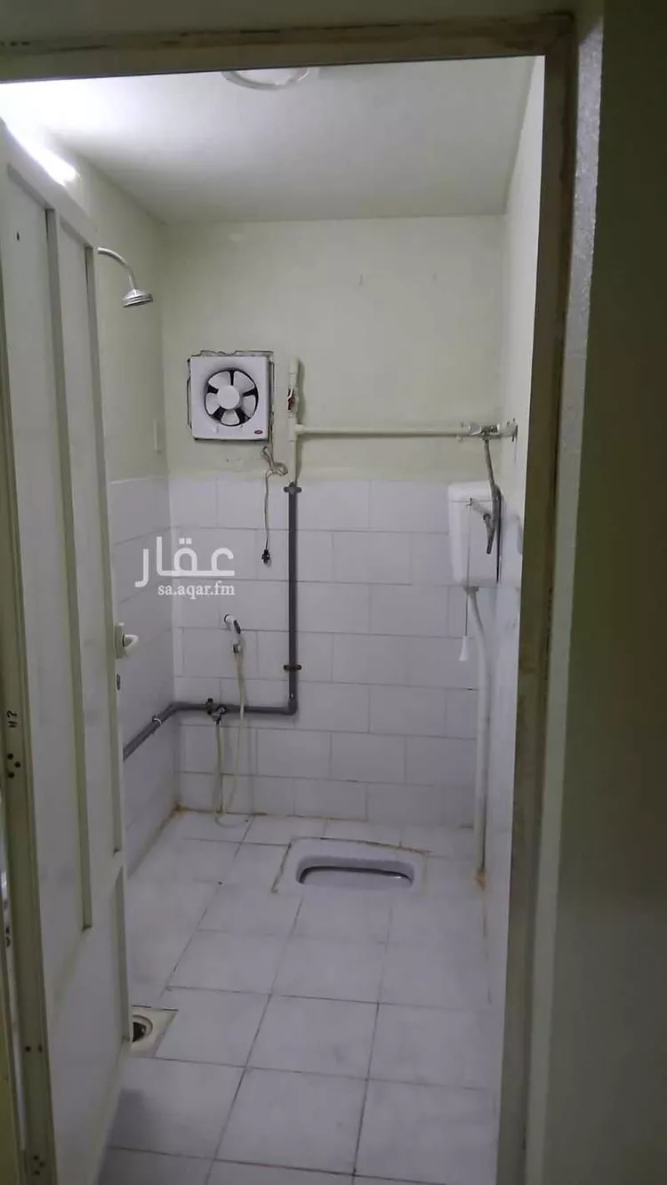 شقة للإيجار في شارع تبوك, حي الثقبة, مدينة الخبر, المنطقة الشرقية 8