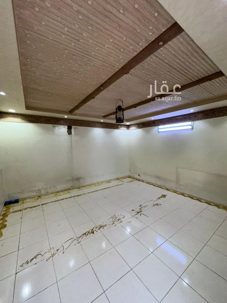 Villa for Sale in Riyadh Al Yarmouk 6