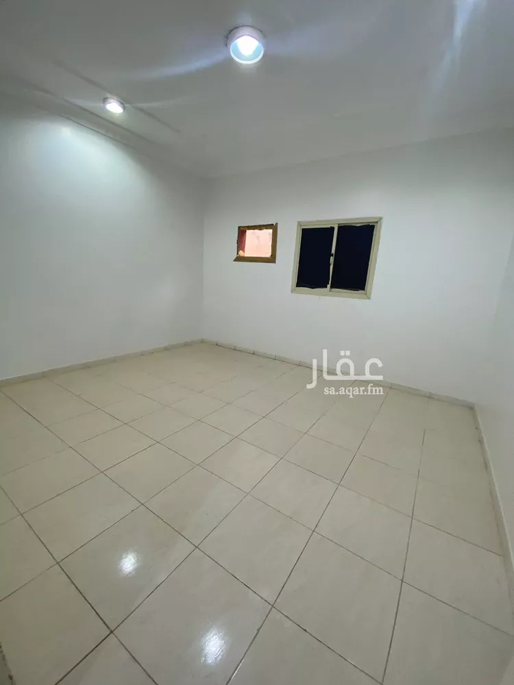 شقة للإيجار في شارع أحمد بن النفيس, حي الرمال, مدينة الرياض, منطقة الرياض