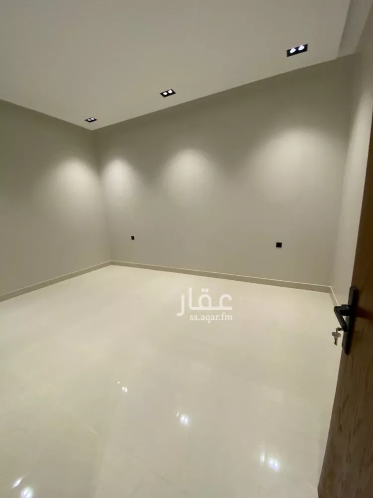 Floor for Sale in Riyadh Al Yarmouk صورة 4