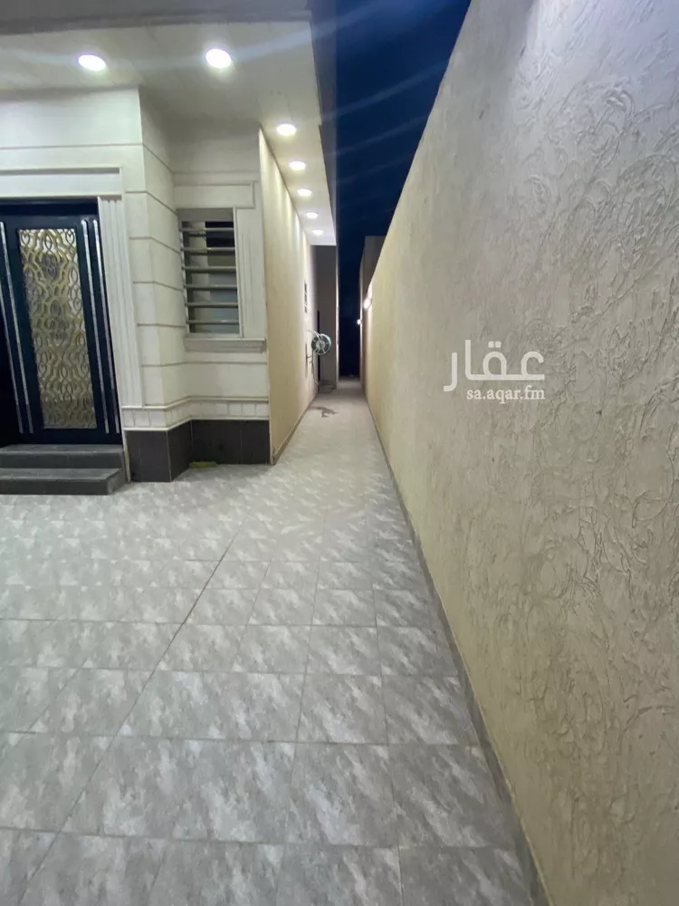 فيلا للإيجار في شارع رقم 371, حي المونسية, مدينة الرياض, منطقة الرياض 13