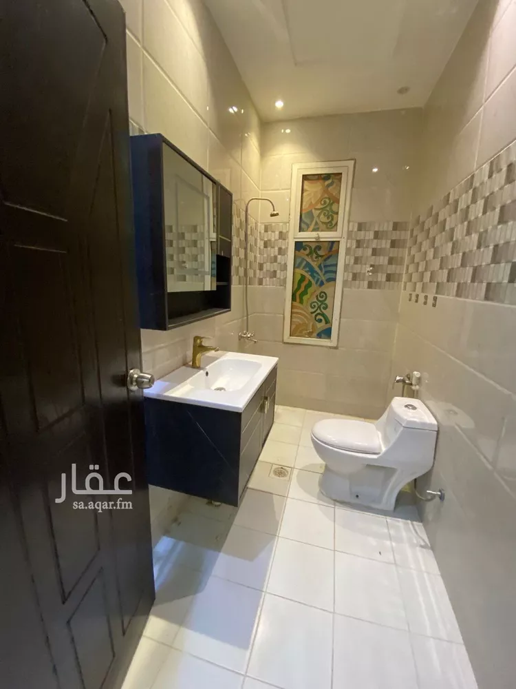 فيلا للإيجار في شارع أبي الوليد الباجي, حي الرمال, مدينة الرياض, منطقة الرياض صورة 3