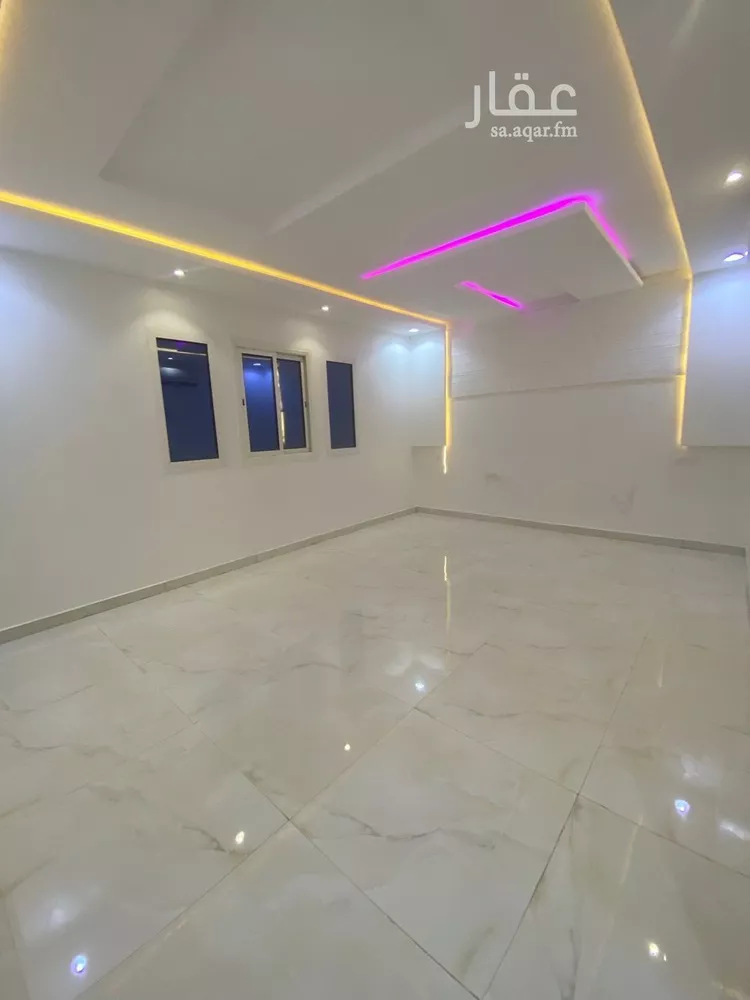 فيلا للإيجار في شارع رقم 371, حي المونسية, مدينة الرياض, منطقة الرياض 12