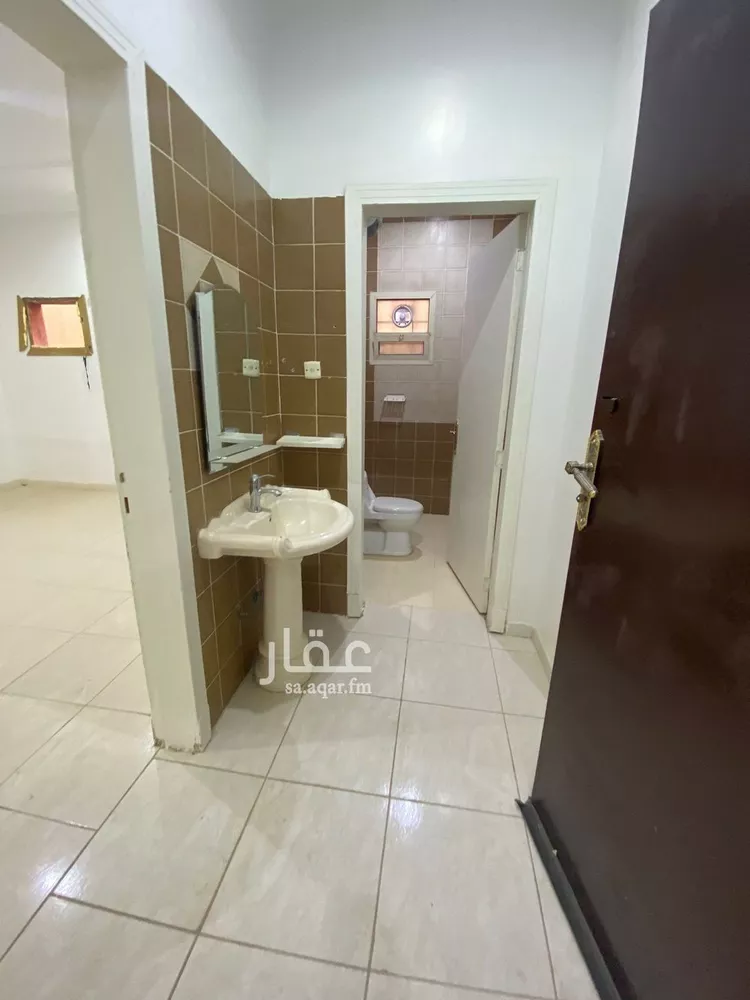 شقة للإيجار في شارع أحمد بن النفيس, حي الرمال, مدينة الرياض, منطقة الرياض 14