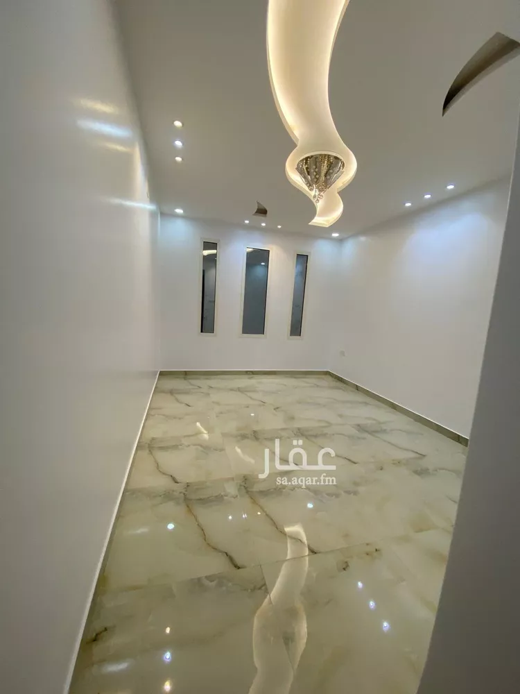 فيلا للإيجار في شارع أبي الوليد الباجي, حي الرمال, مدينة الرياض, منطقة الرياض صورة 4