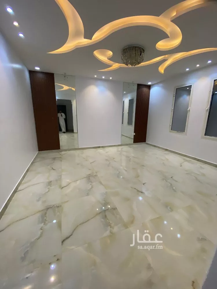 فيلا للإيجار في شارع أبي الوليد الباجي, حي الرمال, مدينة الرياض, منطقة الرياض صورة 2